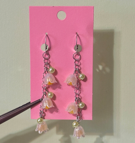 The Lillies earrings