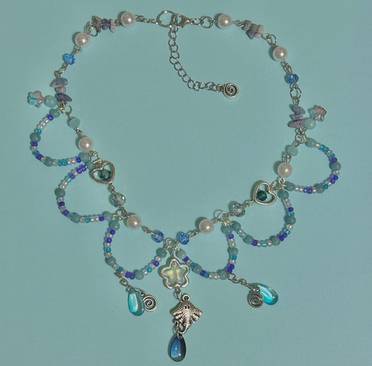 The stingray necklace