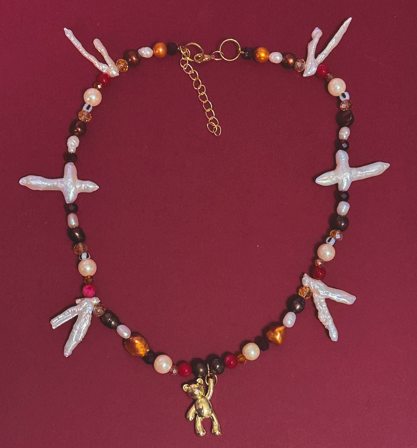 The teddy bear necklace