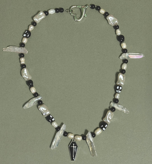 The memento mori necklace