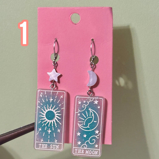 Resin tarot earrings