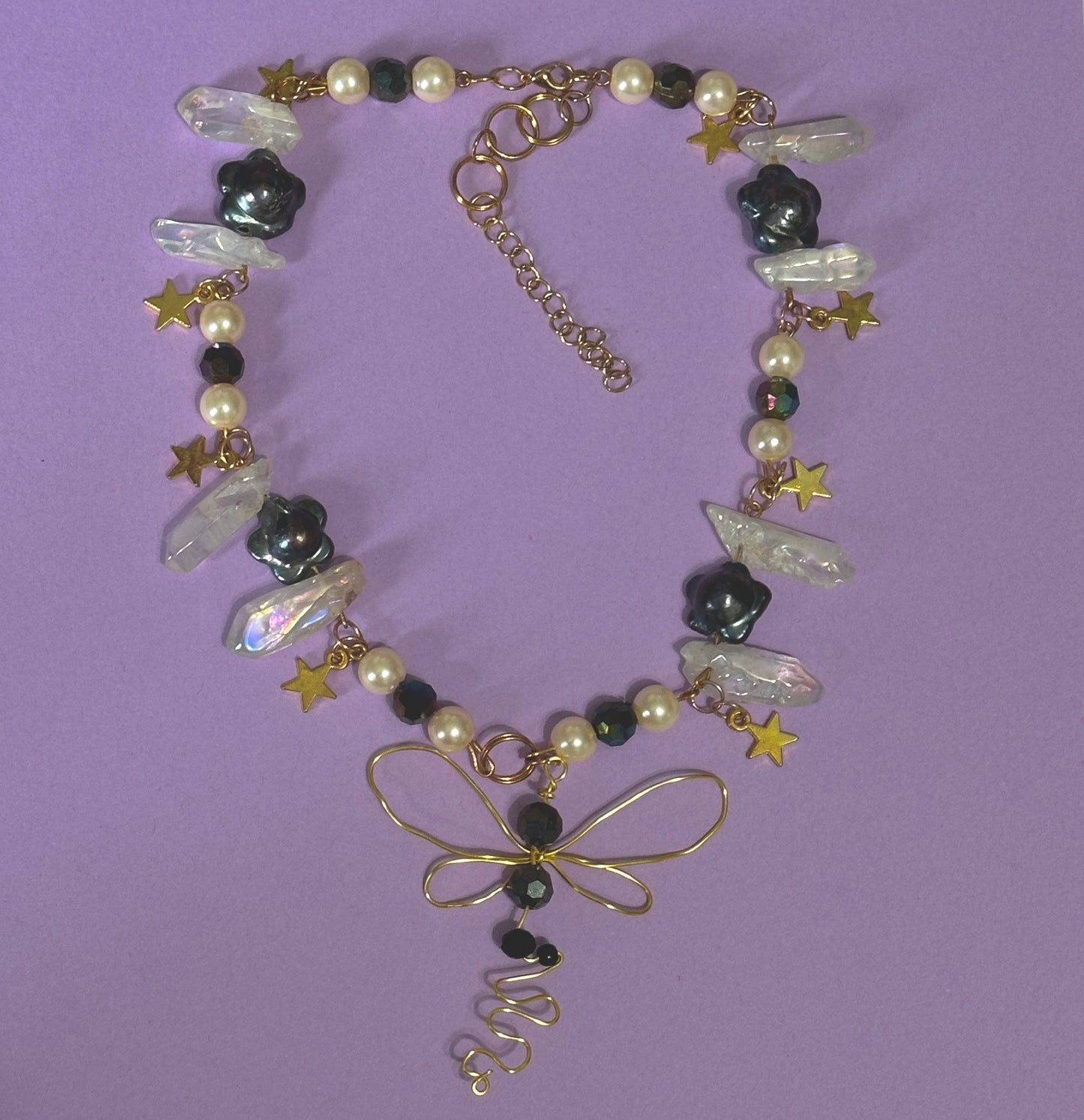 The dragonfly’s dream necklace