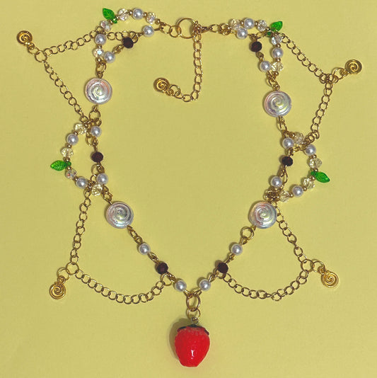 The berry swirl necklace