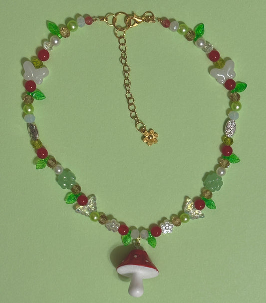 The whimsical woodland necklace