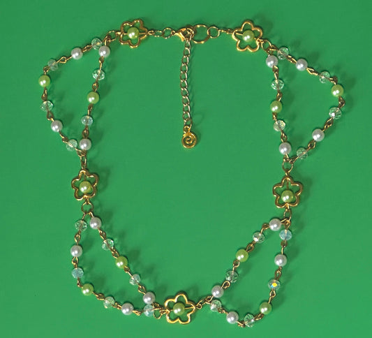 The emerald blossom choker